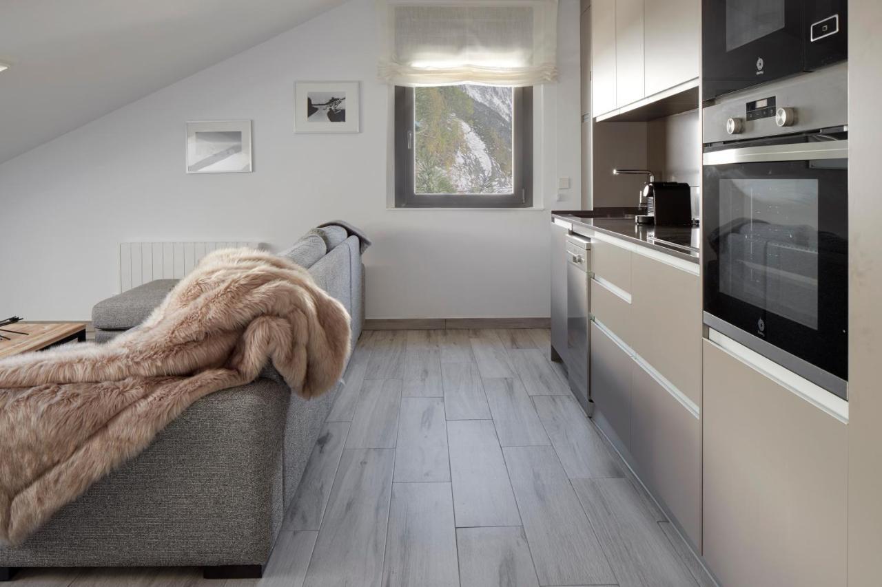 Irissa By Feelfree Rentals Naut Aran Exteriör bild